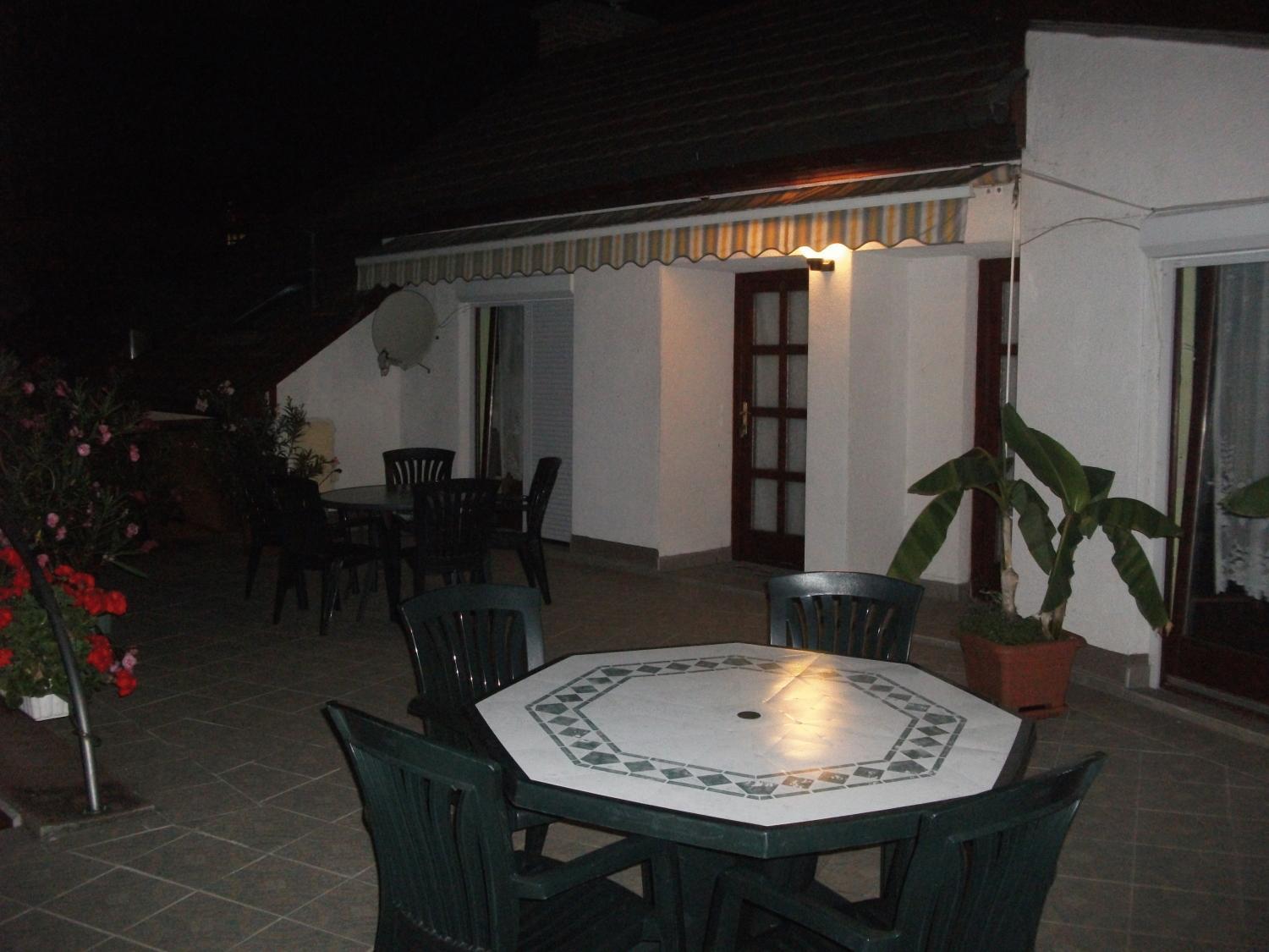Bed and Breakfast Ria Panzio Естерґом Екстер'єр фото